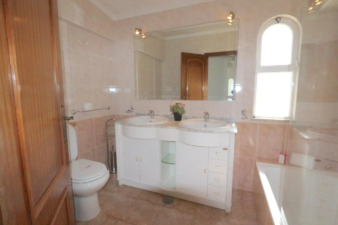 Villa Vila Girasol, 171 - Clever Details Vilamoura